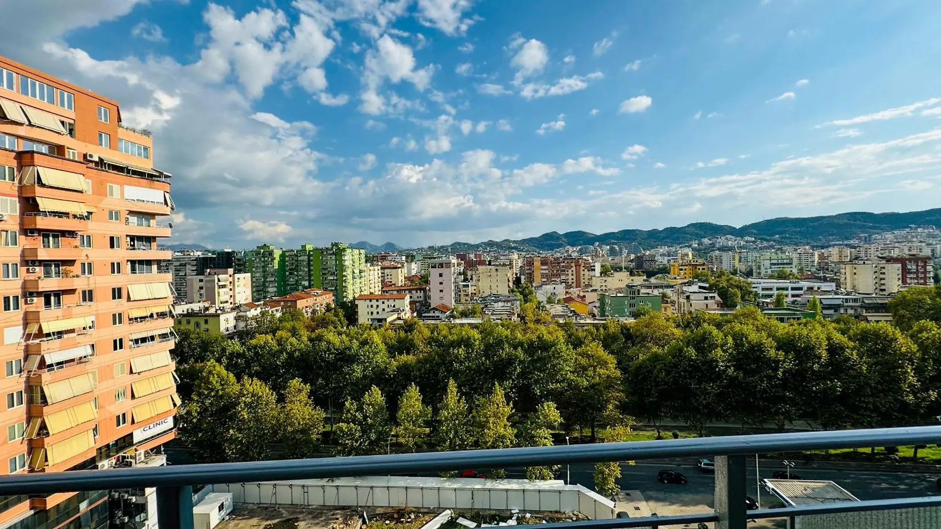 Apartment Urban Serenity City Skyline Premium - Blloku Tirana
