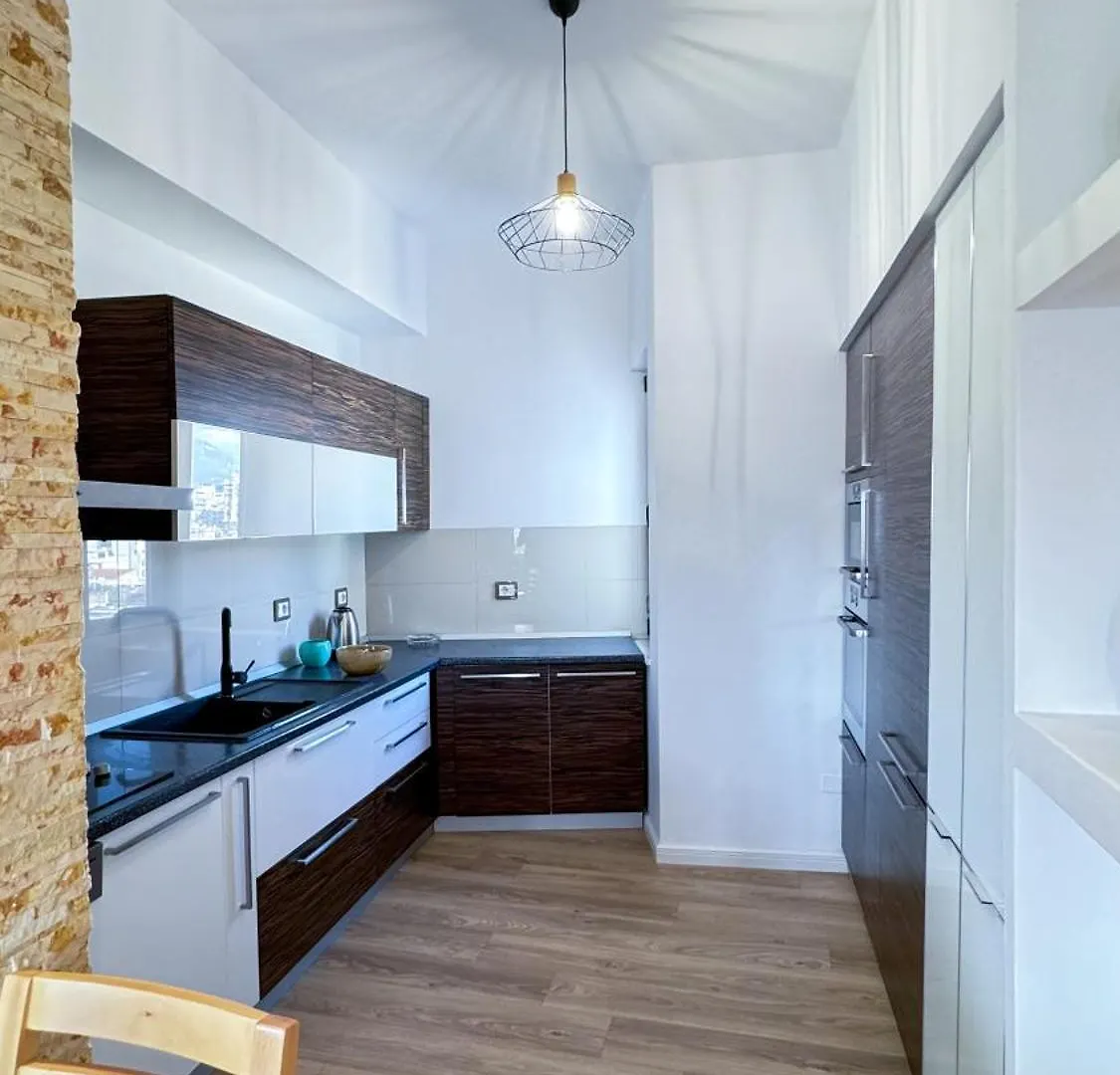 Urban Serenity City Skyline Premium - Blloku Tirana 0*,